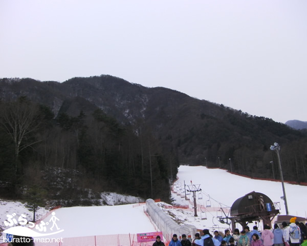 chair_ski120119003.jpg